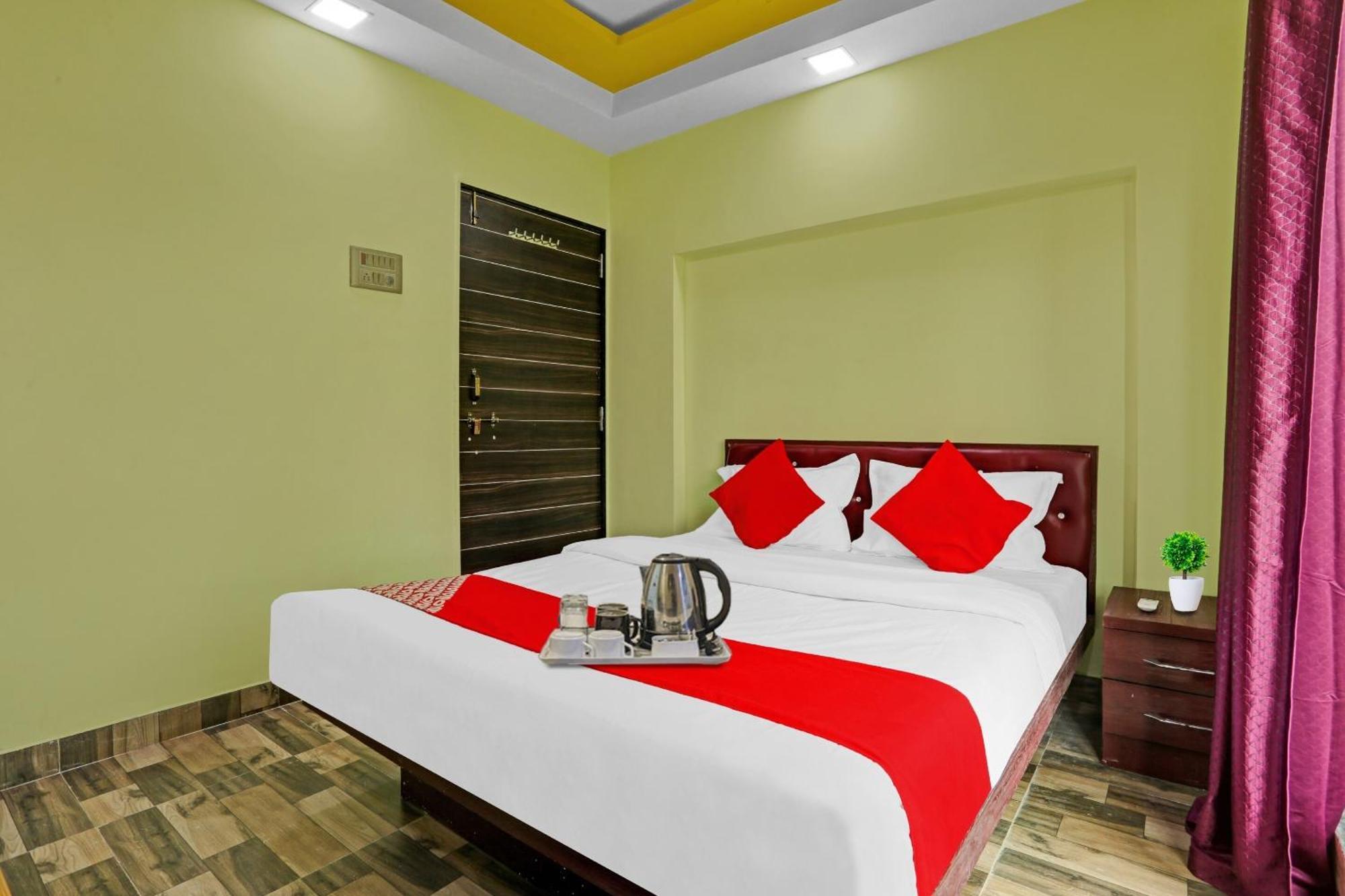 Hotel O Om Sai Residency And Boarding Taloje
